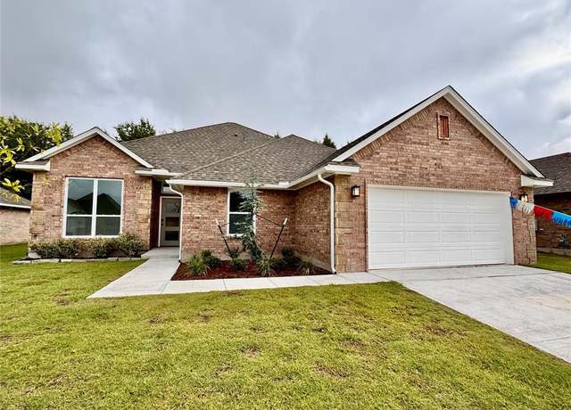 Property at 1217 SW 139th St, Oklahoma City, OK 73170, 4 beds, 2.5 baths