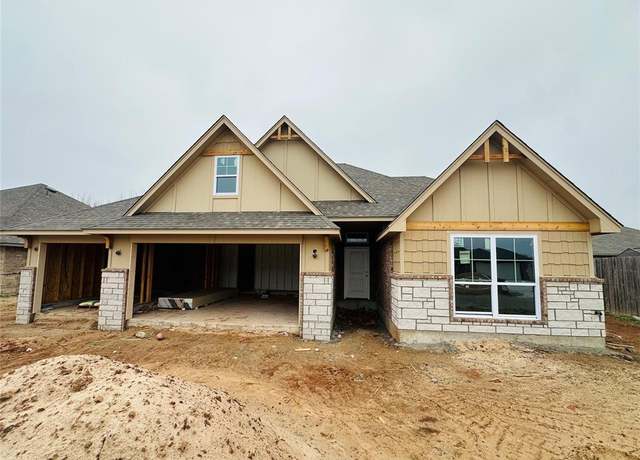 Property at 1209 SW 139th St, Oklahoma City, OK 73170, 4 beds, 3.5 baths