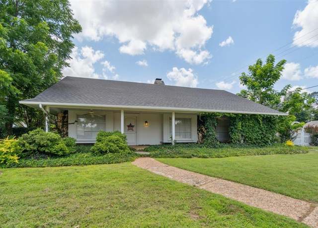Property at 1744 Westbrooke Ter, Norman, OK 73072, 3 beds, 3 baths