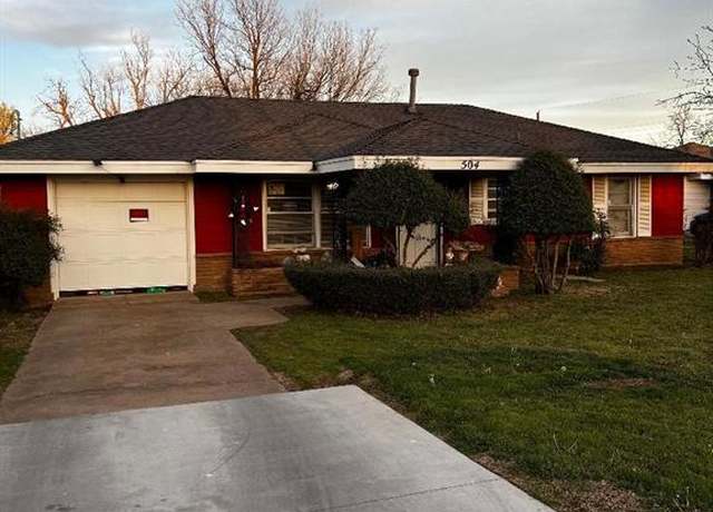Property at 504 N Midwest Blvd, Midwest City, OK 73110, 3 beds, 1 bath
