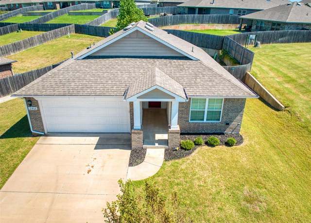 Property at 12466 Native Hill Dr, Choctaw, OK 73020, 3 beds, 2 baths