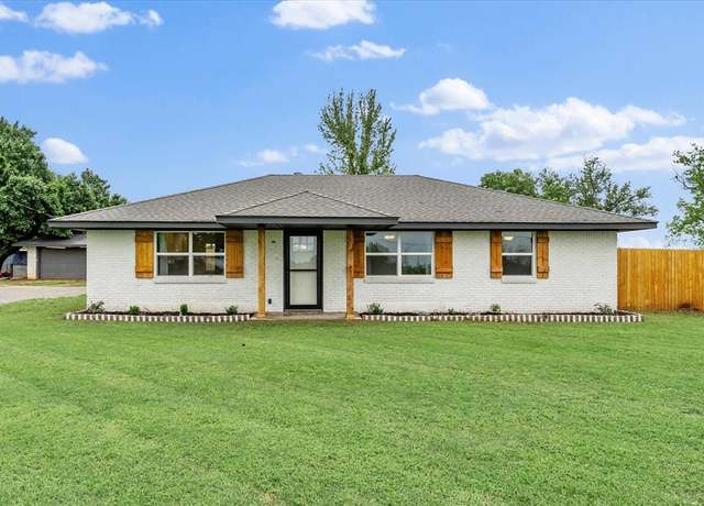 Property at 3500 S Pine St, Guthrie, OK 73044, 3 beds, 1 bath