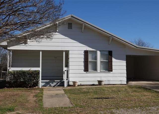 Property at 113 NE 10th Ave, Ardmore, OK 73401, 2 beds, 1 bath