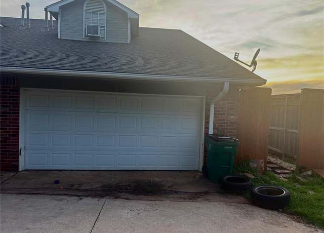 Property at 10623 N Macarthur Blvd, Oklahoma City, OK 73162, 4 beds, 2.5 baths