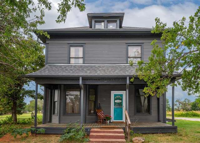 Property at 415 E Washington Ave, Piedmont, OK 73078, 3 beds, 1.5 baths