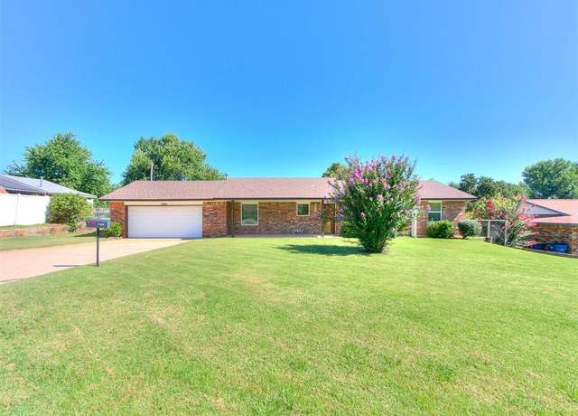 Property at 13801 NE 8th St, Choctaw, OK 73020, 3 beds, 2 baths