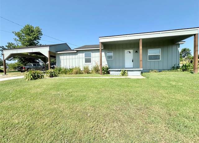 Property at 302 S Leo Ave, Shawnee, OK 74801, 3 beds, 1 bath