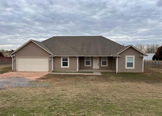 Property at 1400 Hillside Ter, Blanchard, OK 73010, 3 beds, 2 baths