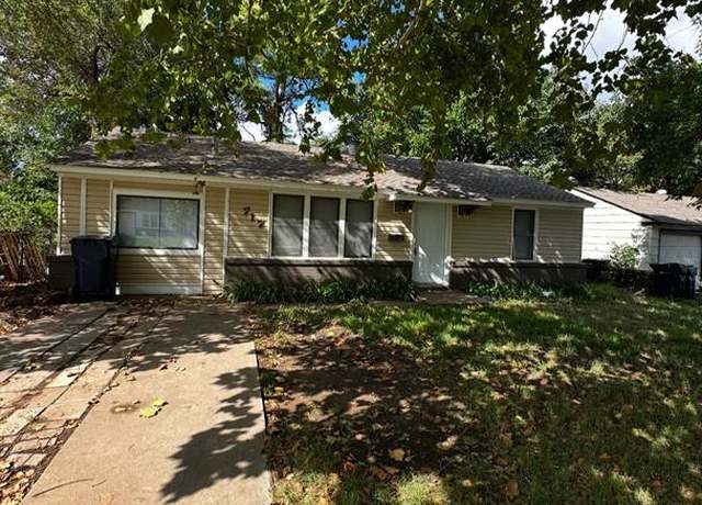 Property at 717 SW 56th St, Oklahoma City, OK 73109, 3 beds, 1 bath