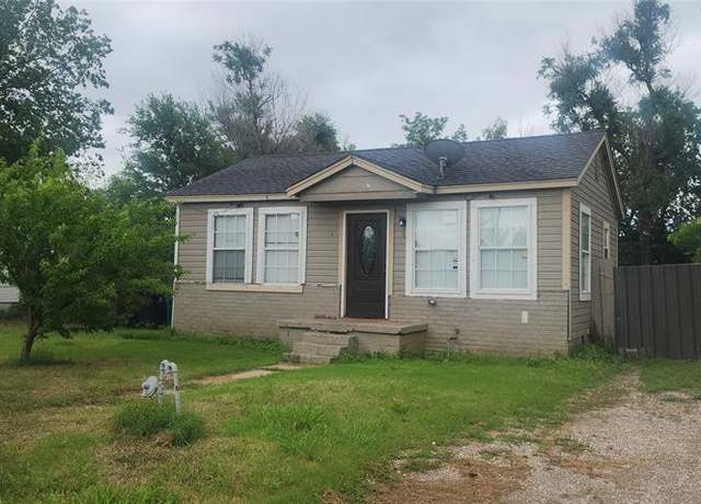 Property at 2412 SE 12th St, Oklahoma City, OK 73129, 3 beds, 1 bath