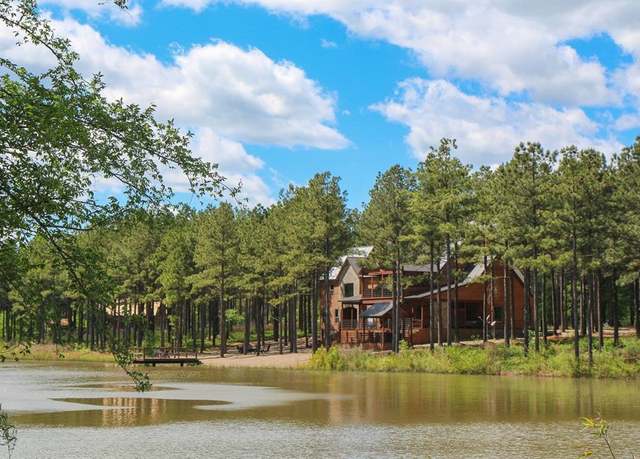 Property at 246 Stone Pine Ln, Broken Bow, OK 74728, 8 beds, 8 baths