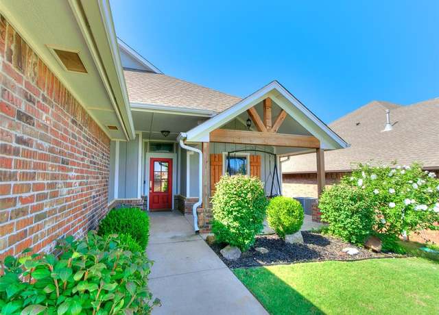 Property at 8312 NW 158th St, Edmond, OK 73013, 4 beds, 2 baths