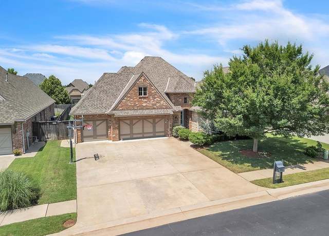 Property at 2601 Merlot Ct, Edmond, OK 73012, 4 beds, 4.5 baths
