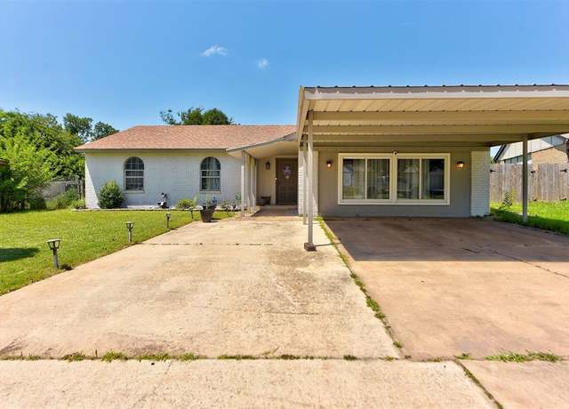 Property at 201 N English Dr, Moore, OK 73160, 3 beds, 2 baths