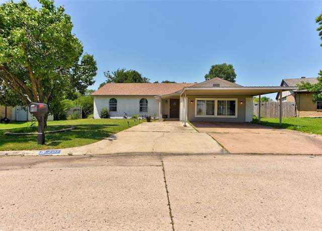 Property at 201 N English Dr, Moore, OK 73160, 3 beds, 2 baths