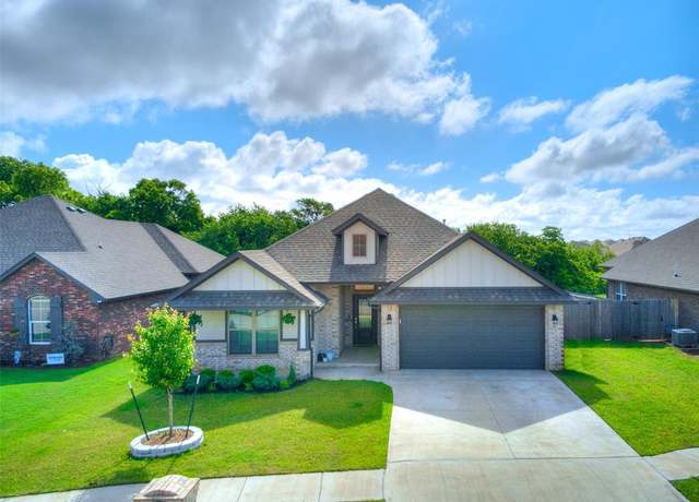 Property at 14008 Hamlet Way, Piedmont, OK 73078, 3 beds, 2 baths