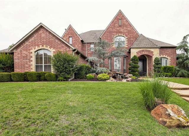 Property at 2617 Warwick Pl, Edmond, OK 73013, 5 beds, 4 baths