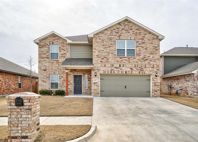 Property at 2517 Scarlet Ln, El Reno, OK 73036, 5 beds, 3 baths