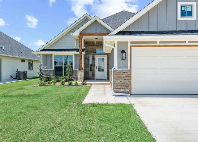 Property at 4917 Vine Cliff Rd, Mustang, OK 73064, 4 beds, 2.5 baths