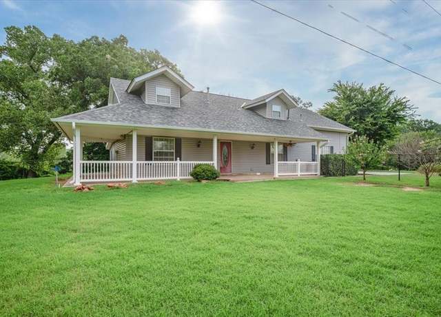 Property at 3180 SE 24th St, Newcastle, OK 73065, 3 beds, 3 baths