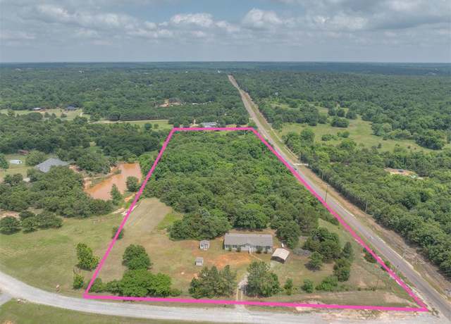 Property at 9601 NE 133rd Pl, Newalla, OK 74857, 3 beds, 2 baths
