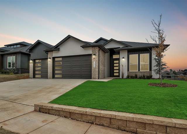 Property at 7212 NW 154th St, Edmond, OK 73013, 4 beds, 3 baths