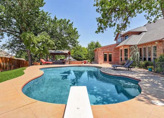 Property at 3401 Fox Hill Ter, Edmond, OK 73034, 4 beds, 3.5 baths