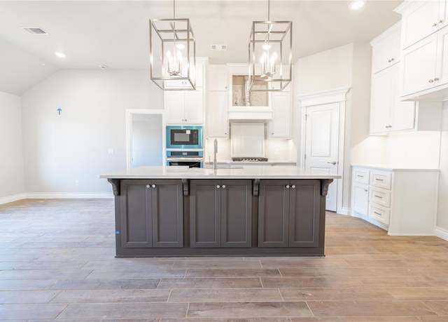 Property at 1809 Taines Turn, Norman, OK 73072, 4 beds, 3 baths