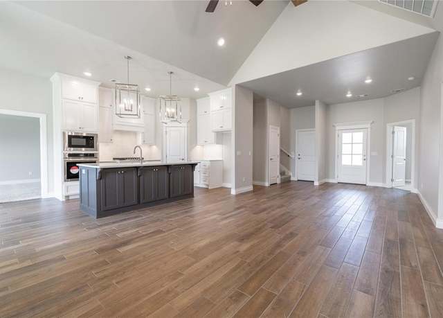 Property at 1809 Taines Turn, Norman, OK 73072, 4 beds, 3 baths