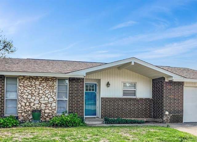 Property at 7608 NW 14th Ter, Oklahoma City, OK 73127, 3 beds, 2 baths