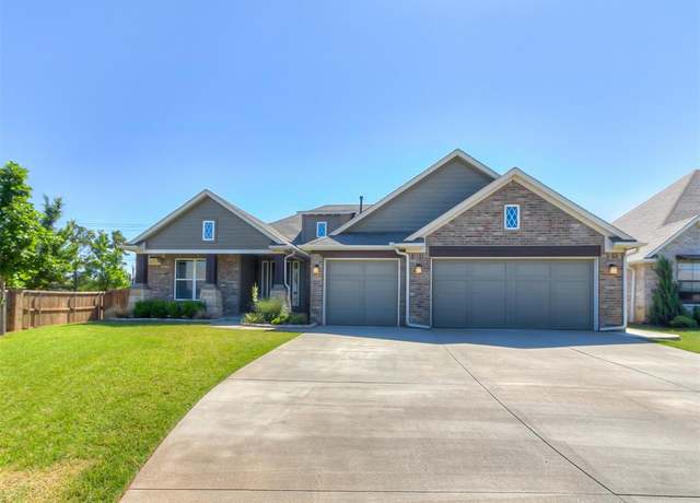 Property at 18612 Diego Pl, Edmond, OK 73012, 4 beds, 2.5 baths