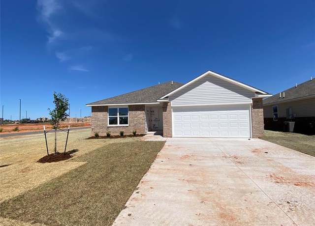 Property at 920 S Bear Ln, Mustang, OK 73064, 3 beds, 2 baths