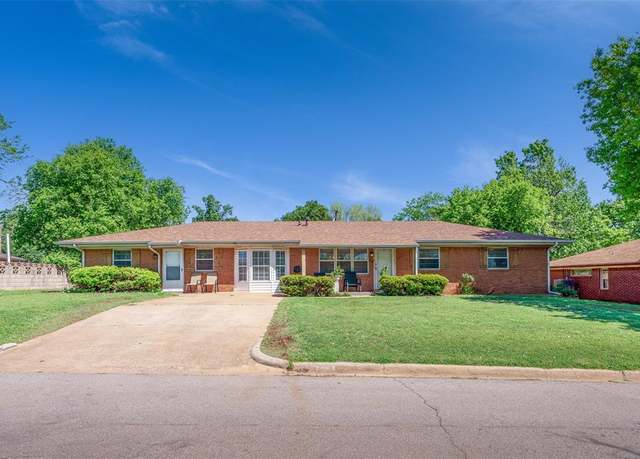 Property at 24 Highland Dr, Chickasha, OK 73018, 5 beds, 2 baths