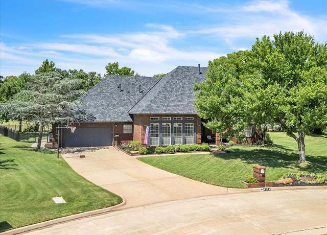 Property at 6009 Kingsbridge Dr, Oklahoma City, OK 73162, 4 beds, 4.5 baths