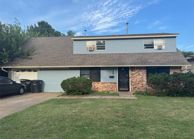 Property at 712 Penn Ln, Moore, OK 73160, 4 beds, 1.5 baths