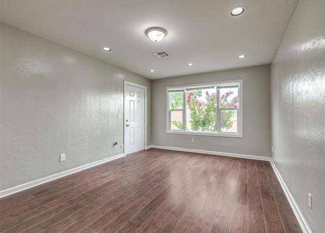 Property at 1738 N Meridian Ave, Oklahoma City, OK 73107, 3 beds, 1 bath
