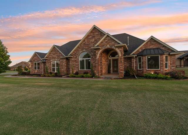 Property at 1313 Locust Grove Run, Piedmont, OK 73078, 3 beds, 2.5 baths