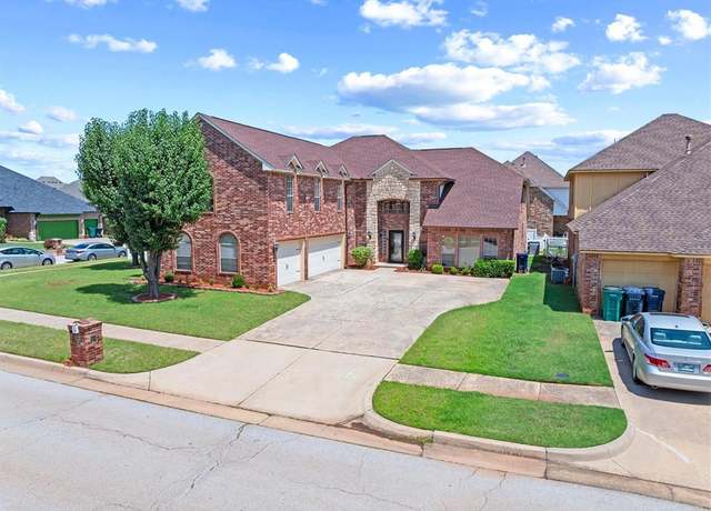 Property at 125 NW 147th St, Edmond, OK 73013, 5 beds, 3.5 baths