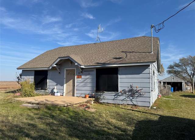 Property at 15996 S County Road 210 Rd, Altus, OK 73521, 3 beds, 1 bath