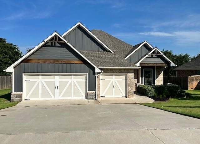 Property at 5009 Sunspear Dr, Edmond, OK 73007, 4 beds, 3 baths