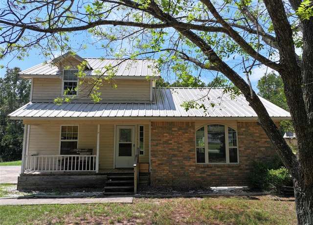 Property at 189 Trace Ln, Valliant, OK 74764, 3 beds, 2 baths