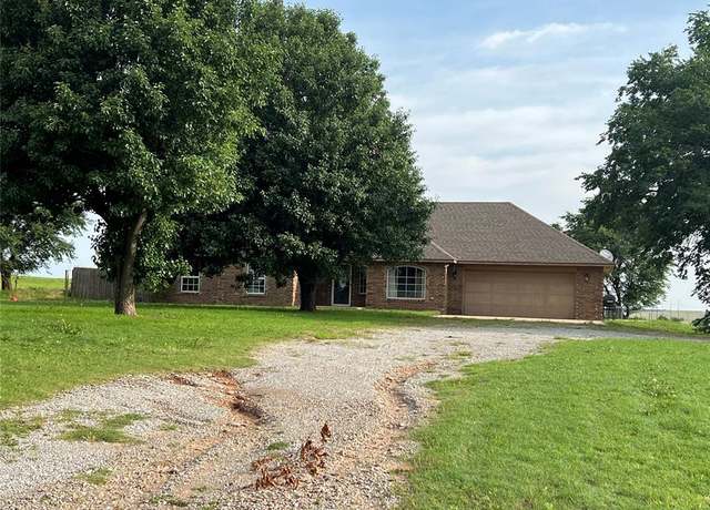 Property at 30078 County Road 1150, Minco, OK 73059, 3 beds, 2 baths