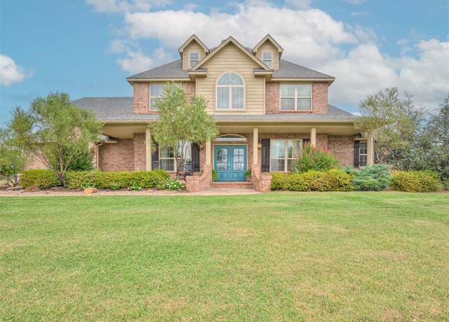Property at 1746 County Road 1240, Tuttle, OK 73089, 4 beds, 3.5 baths