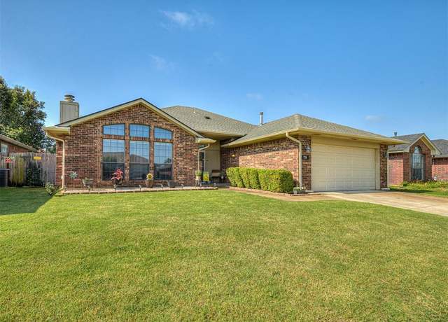 Property at 720 SW 153rd St, Oklahoma City, OK 73170, 3 beds, 2 baths