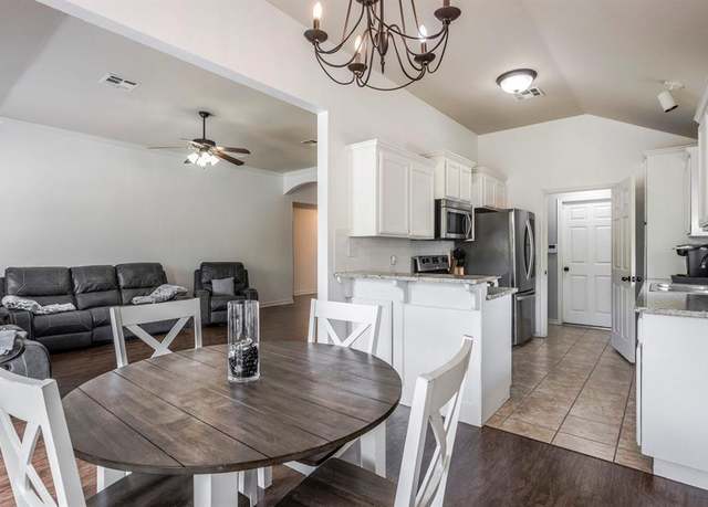 Property at 7913 Woodbend Ln, Oklahoma City, OK 73135, 3 beds, 2 baths