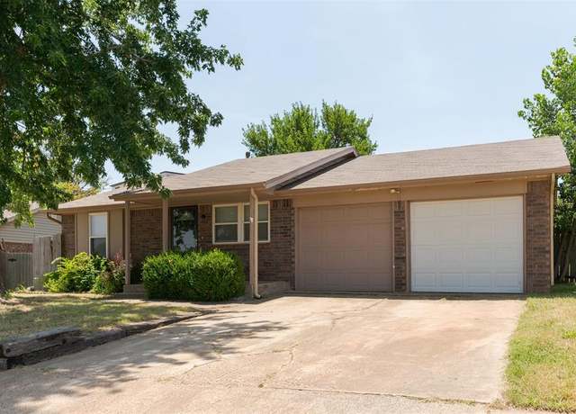 Property at 664 SW 12 St, Moore, OK 73160, 3 beds, 1 bath