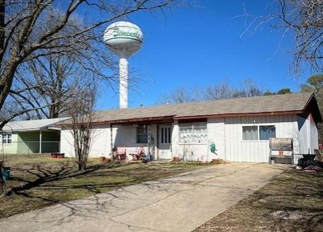Property at 1906 Cleary St, Seminole, OK 74868, 3 beds, 1 bath