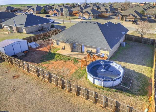 Property at 946 NW Pierce Ave, Piedmont, OK 73078, 3 beds, 2 baths