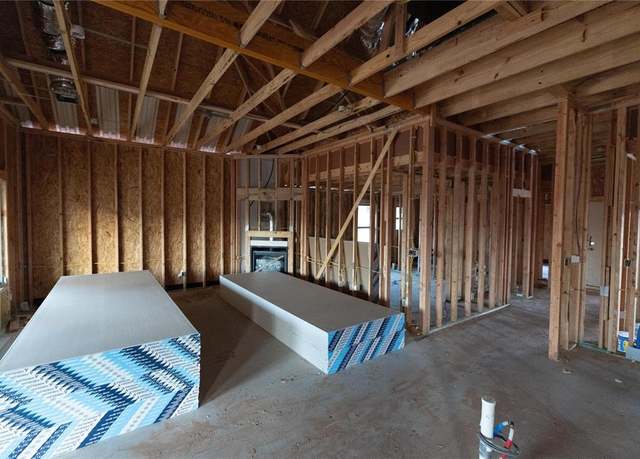 Property at 13037 NE 9th St, Choctaw, OK 73020, 3 beds, 2 baths