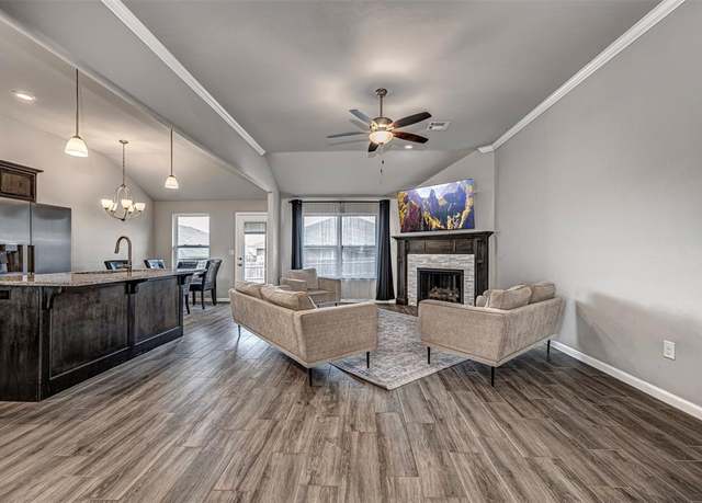 Property at 10481 Turtle Back Dr, Midwest City, OK 73130, 3 beds, 2 baths